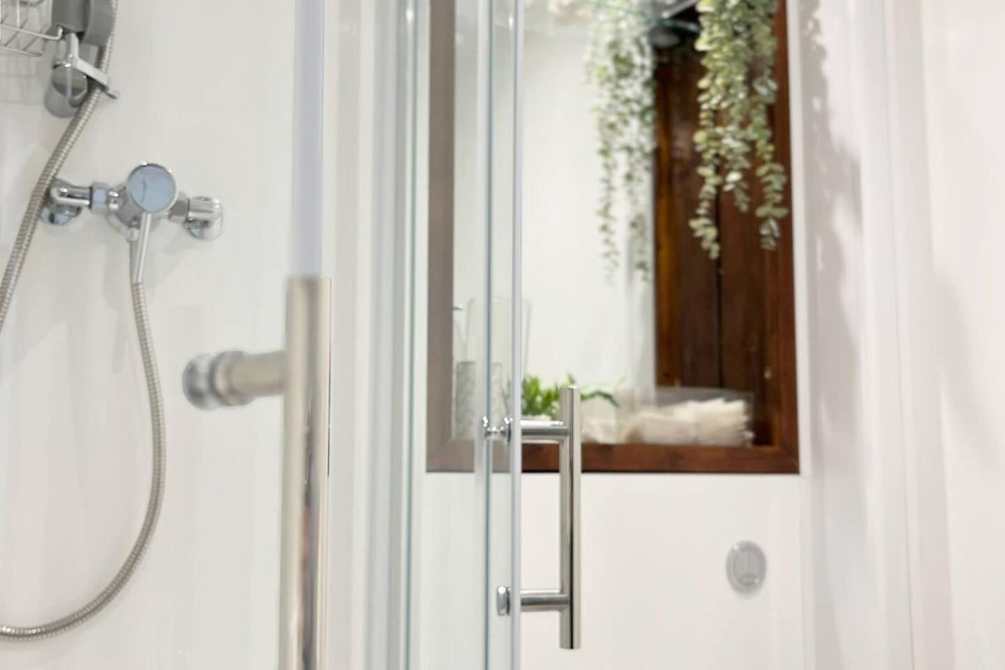 Apt 03 Beachside Beauty Central Studio Steps From Cafes Brighton Luaran gambar